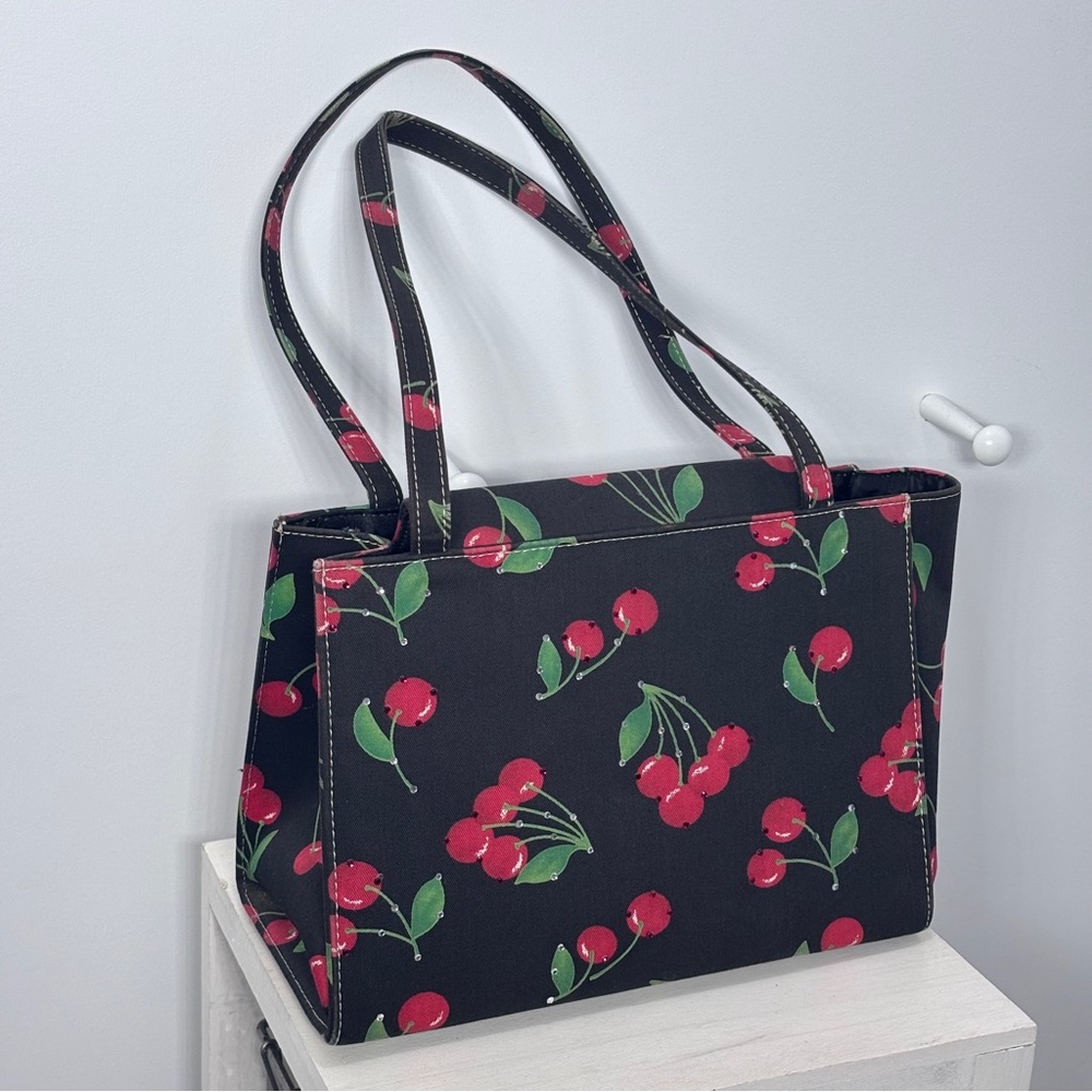 Cherries 🍒 Women’s Vintage Shoulder Purse